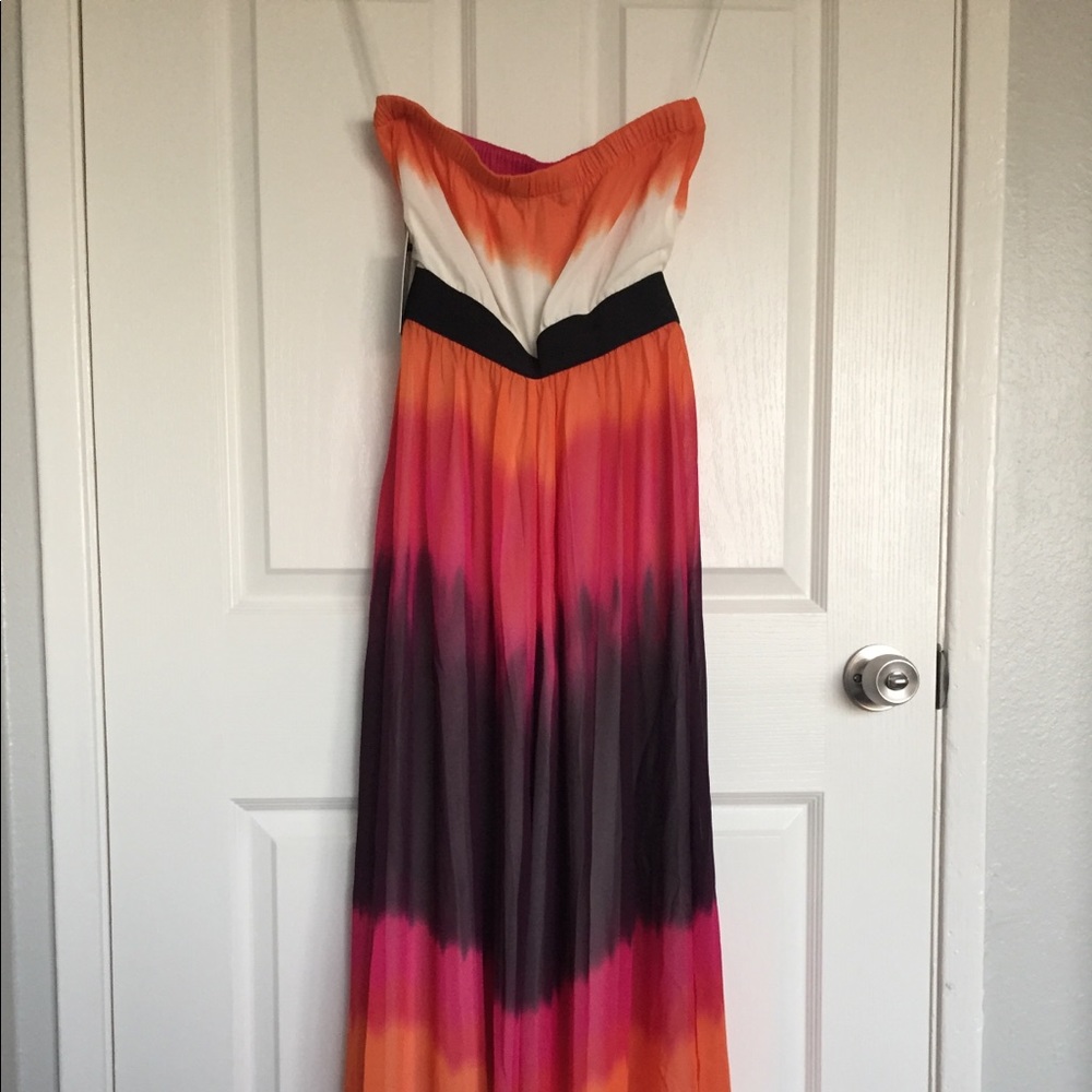 Brand New beautiful Maxi Dress by Express